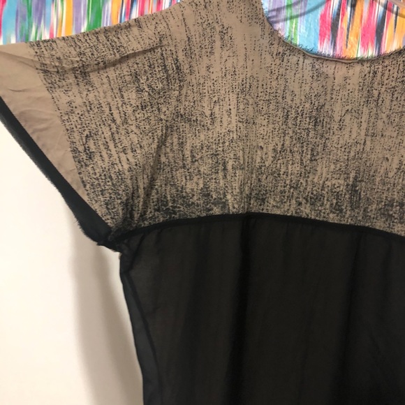 Improvd tan and black blouse, sheer back - Picture 3 of 8
